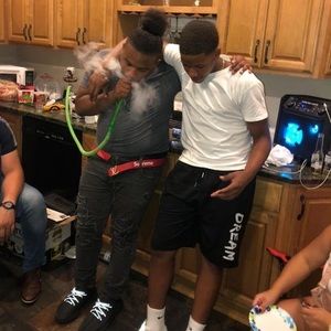 Meet your Posher, Luis